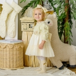 Официална рокля с дантела в екрю